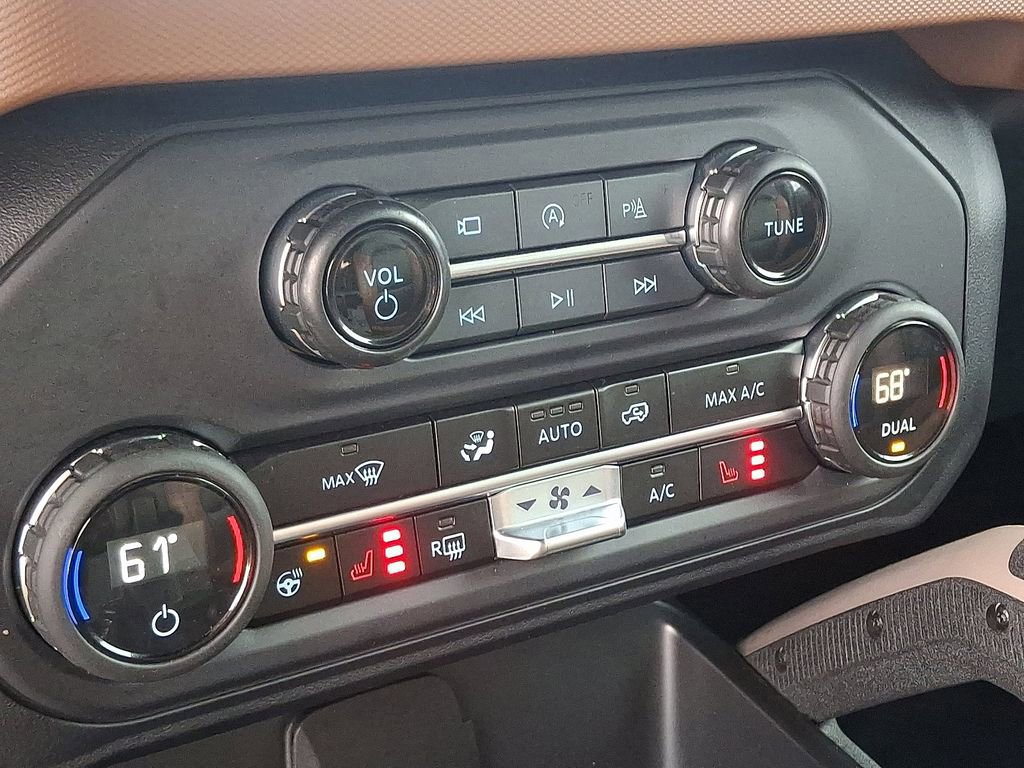 Certified 2024 Ford Bronco Outer Banks image 16