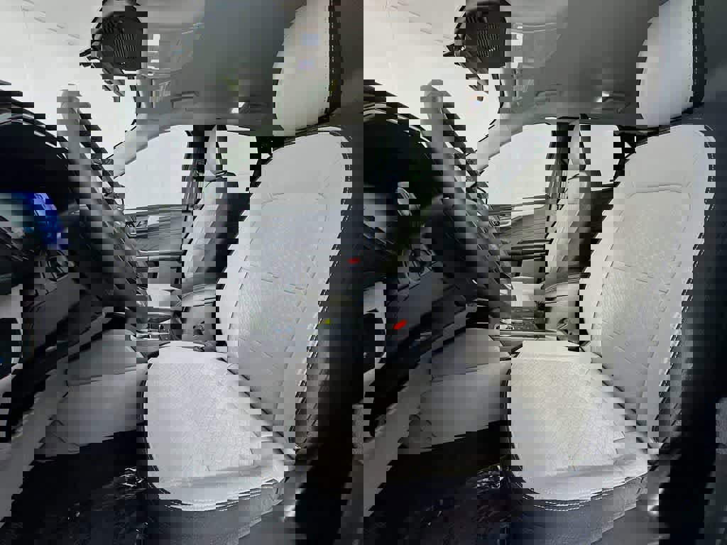 Certified 2024 Ford Escape Active image 15