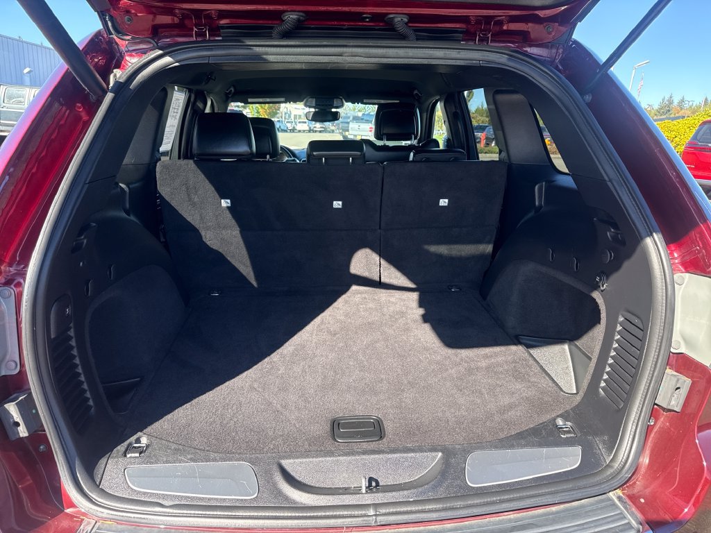 Used 2019 Jeep Grand Cherokee Limited AWD/4WD image 32