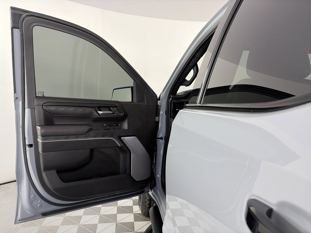 Used 2024 GMC Sierra 1500 AT4X w/ AT4X AEV Edition image 10