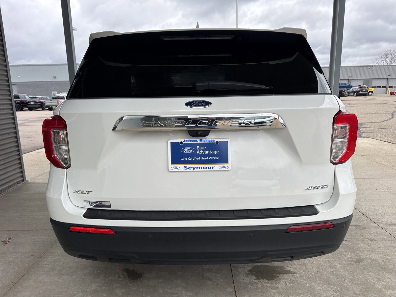 Certified 2023 Ford Explorer XLT image 5