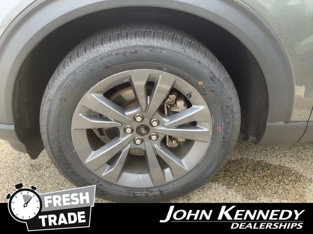 Certified 2023 Ford Explorer XLT w/ Equipment Group 202A AWD/4WD image 40