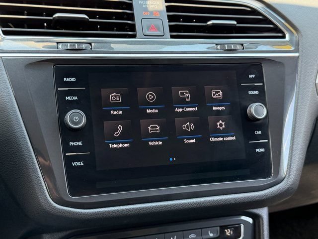 Used 2020 Volkswagen Tiguan SE FWD image 5