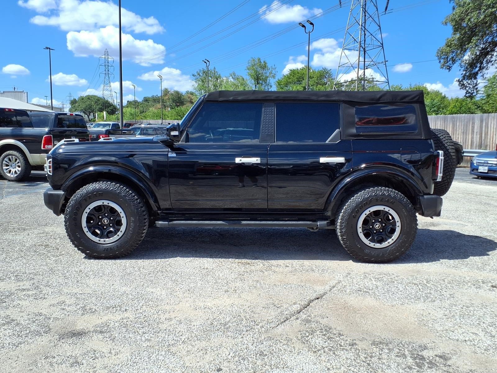 Certified 2021 Ford Bronco Outer Banks AWD/4WD image 9