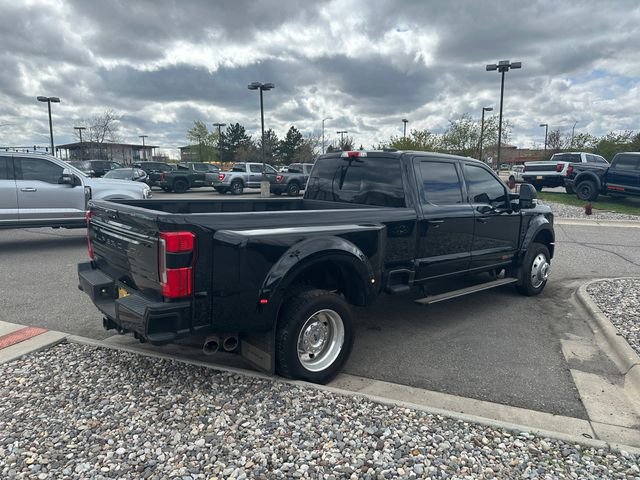 Certified 2025 Ford F450 Platinum w/ FX4 Off-Road Package AWD/4WD image 5
