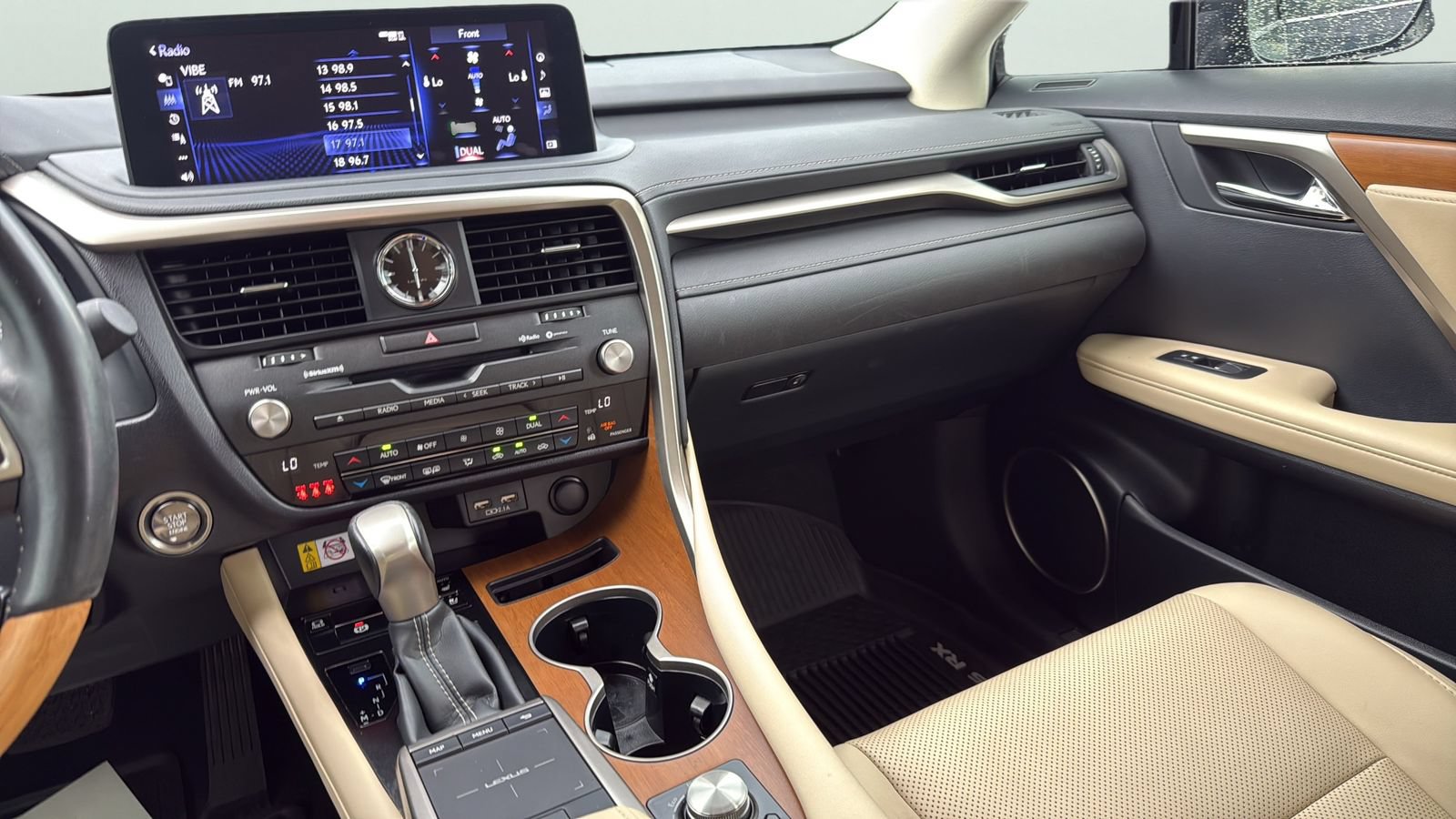 Used 2021 Lexus RX 350 FWD w/ Premium Package image 19