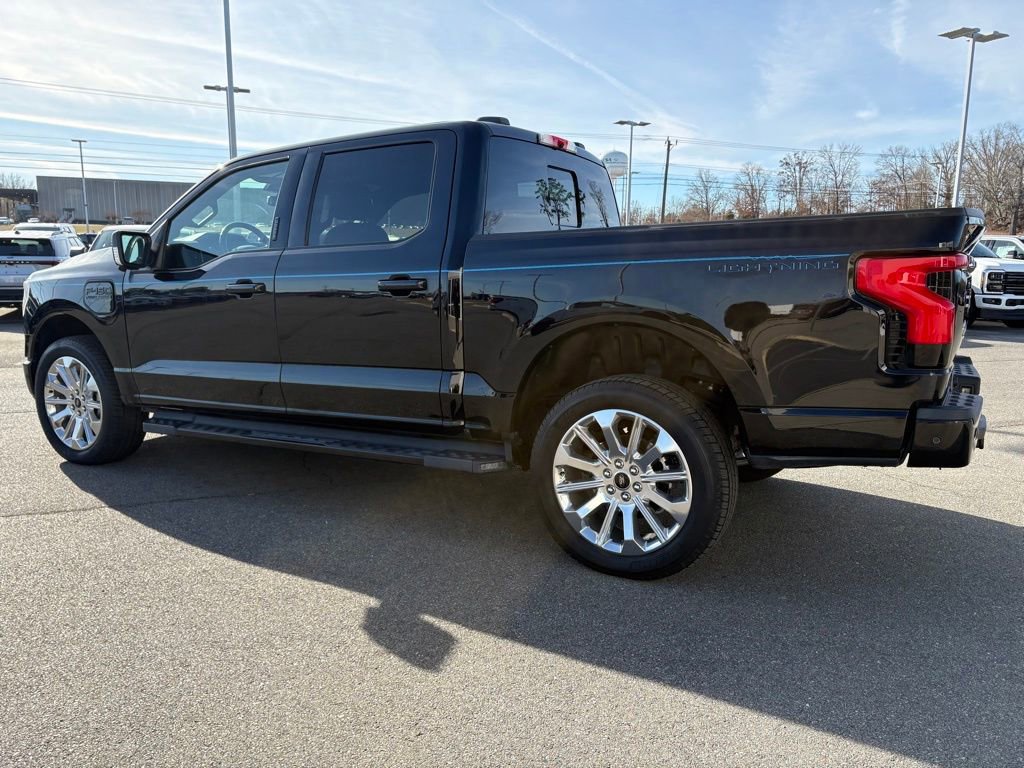 Certified 2022 Ford F150 Lightning Lariat image 6