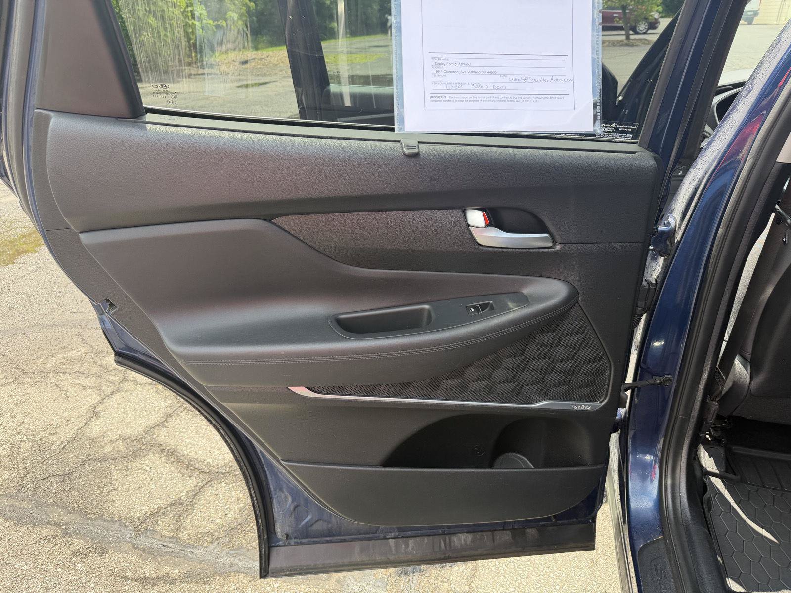 Used 2020 Hyundai Santa Fe SEL w/ Convenience Package FWD image 22