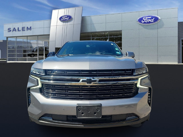 Used 2021 Chevrolet Suburban RST w/ Luxury Package AWD/4WD image 7