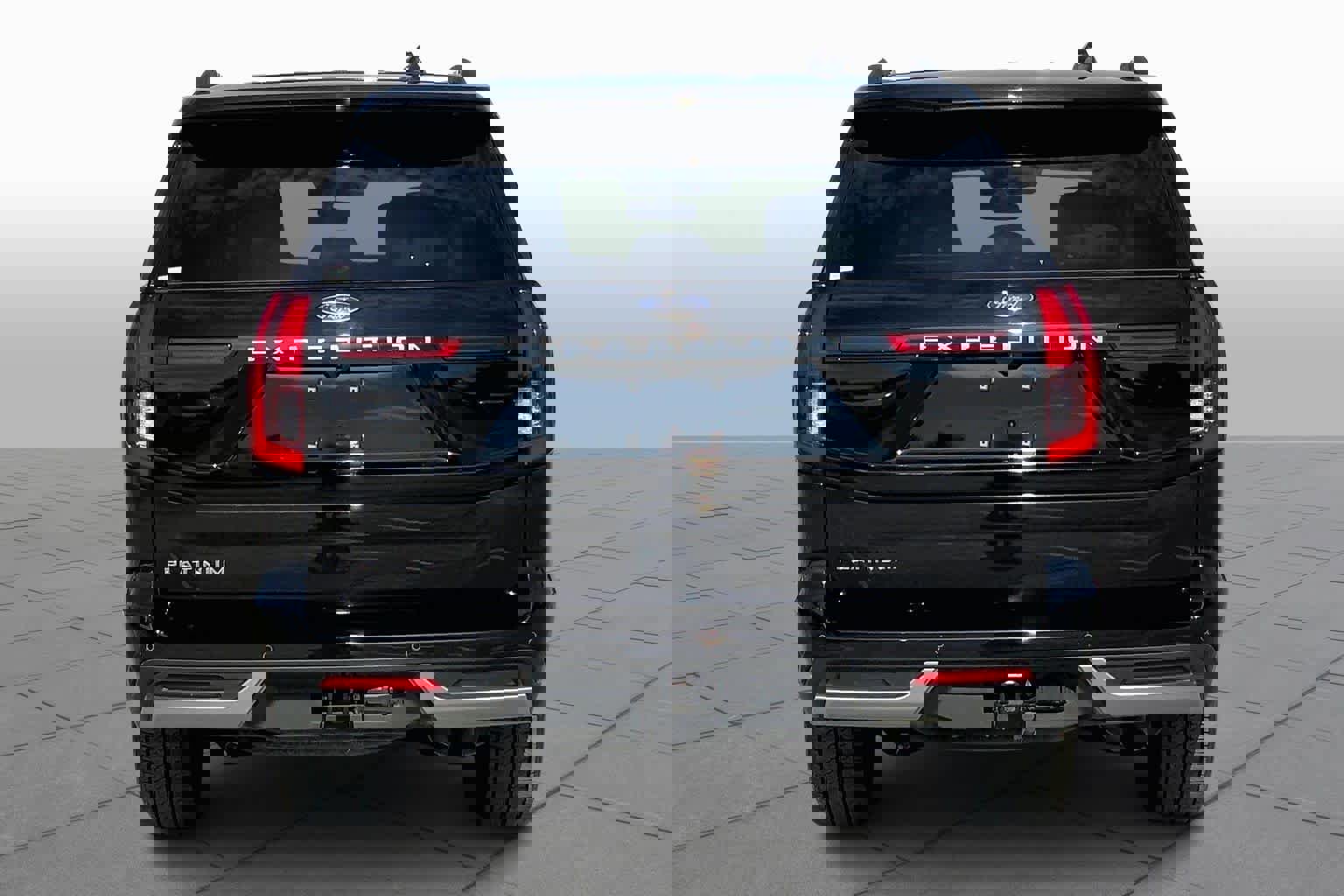 Certified 2025 Ford Expedition Platinum image 2