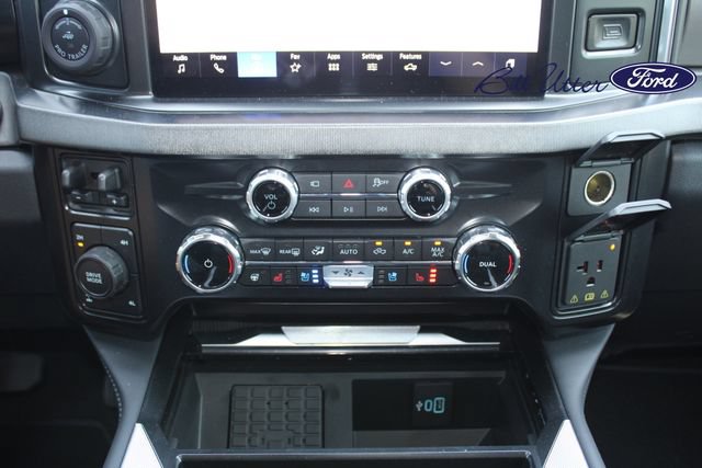 Certified 2025 Ford F250 Platinum w/ FX4 Off-Road Package AWD/4WD image 18