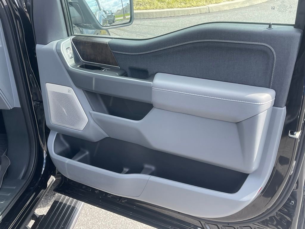 Certified 2023 Ford F150 Lariat w/ Equipment Group 502A High image 15