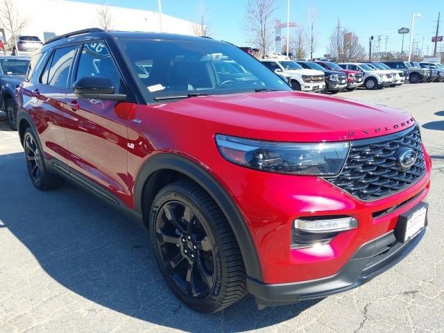 Certified 2022 Ford Explorer ST-Line image 8