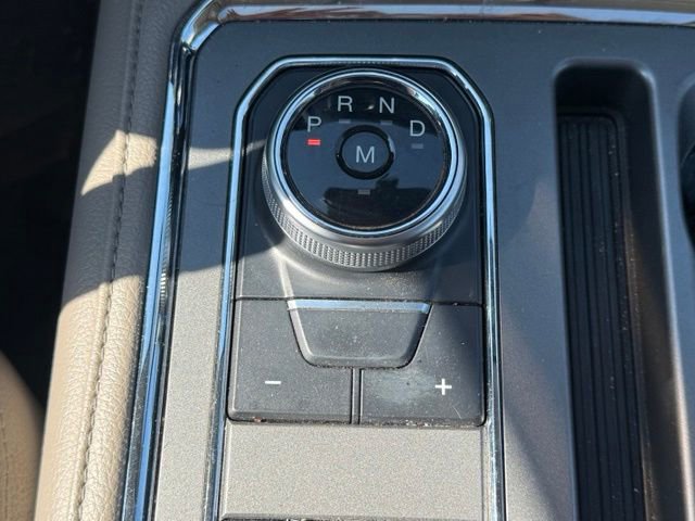 Certified 2019 Ford Expedition Max XLT w/ Equipment Group 202A AWD/4WD image 32