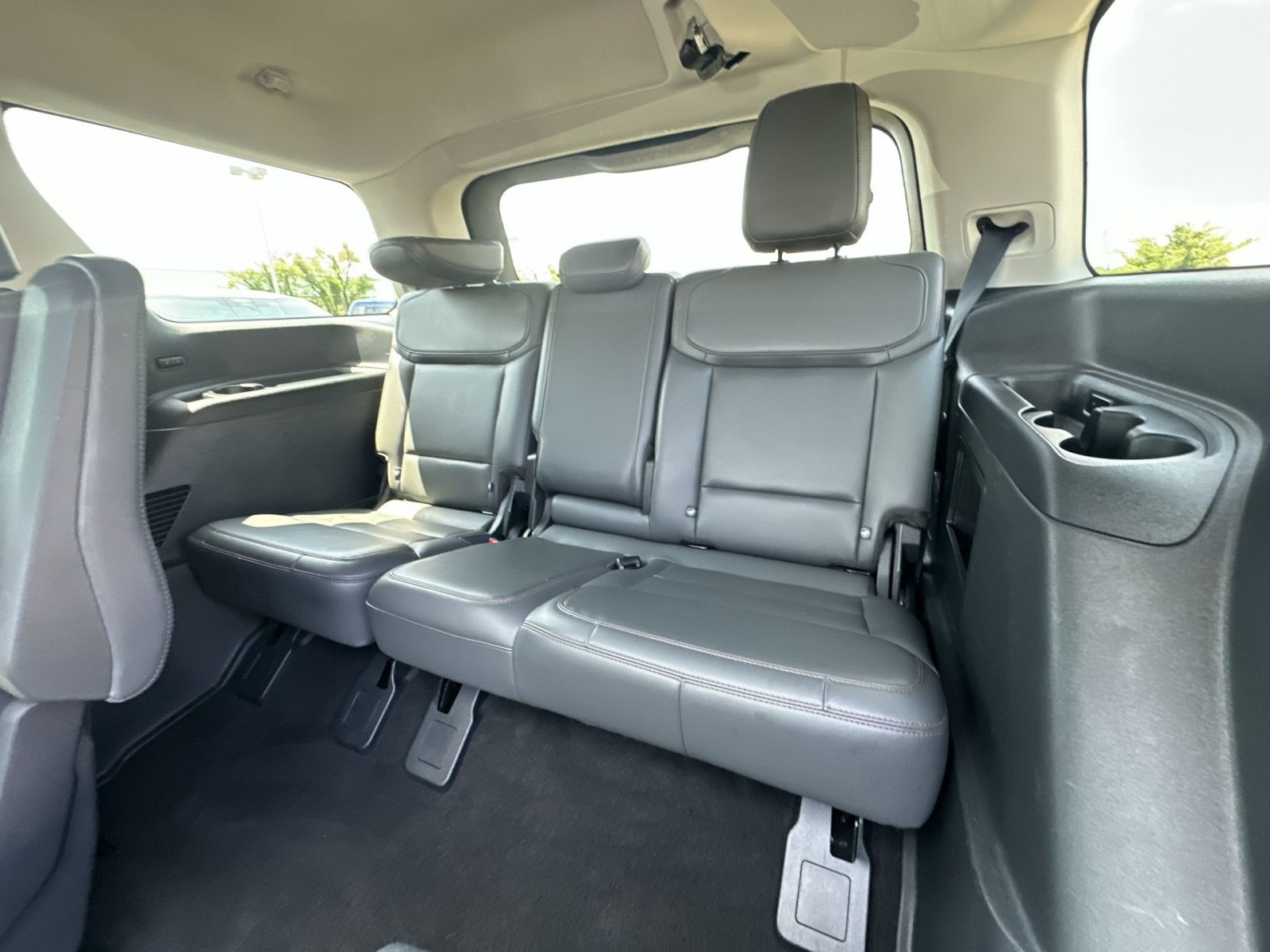 Certified 2025 Ford Expedition Active AWD/4WD image 34
