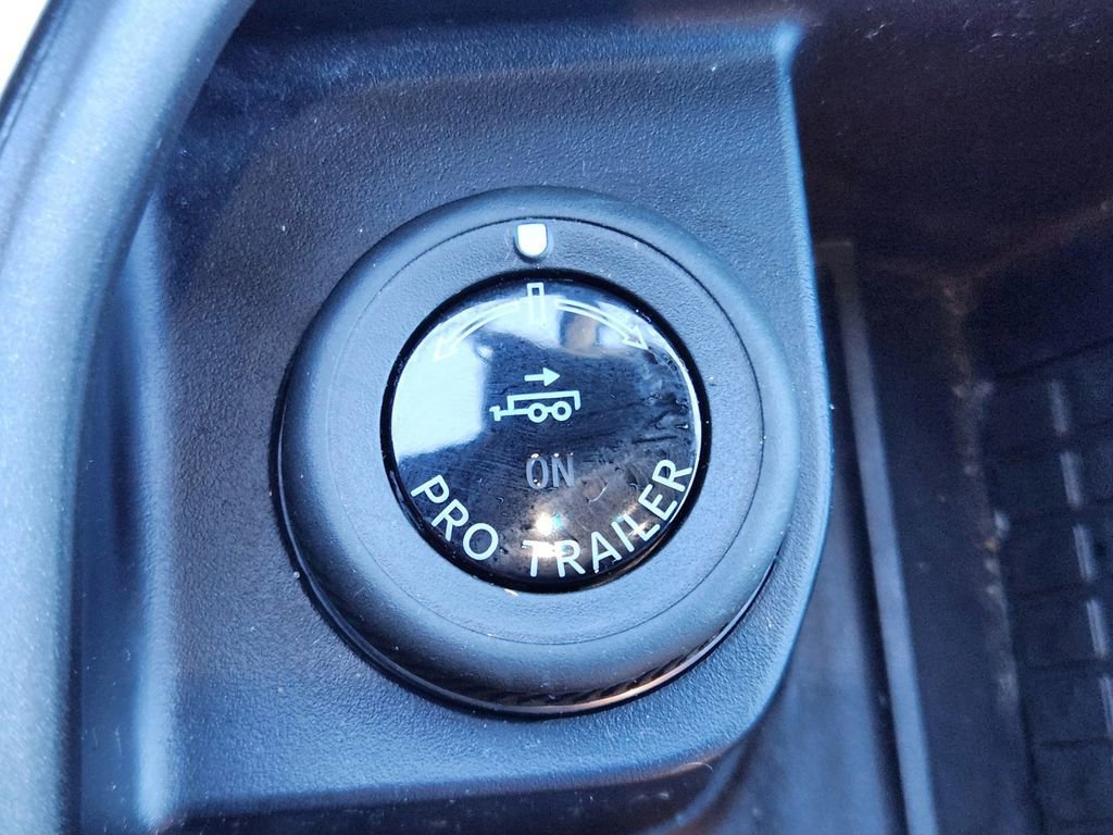 Certified 2025 Ford Expedition Platinum w/ Stealth Performance Package image 33