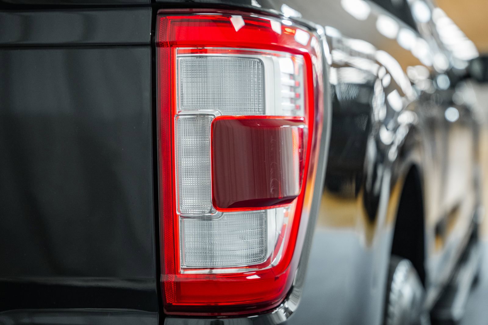 Certified 2022 Ford F150 Lariat image 18