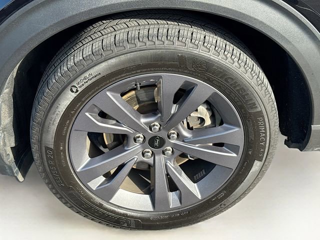 Certified 2023 Ford Explorer XLT w/ Equipment Group 202A image 35