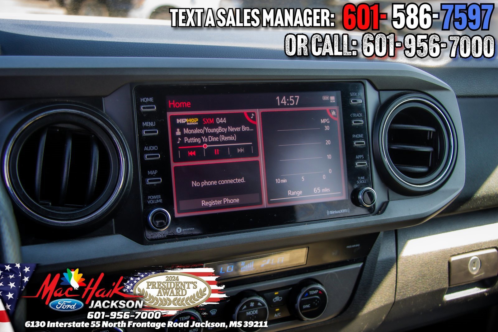 Used 2022 Toyota Tacoma TRD Off-Road image 17