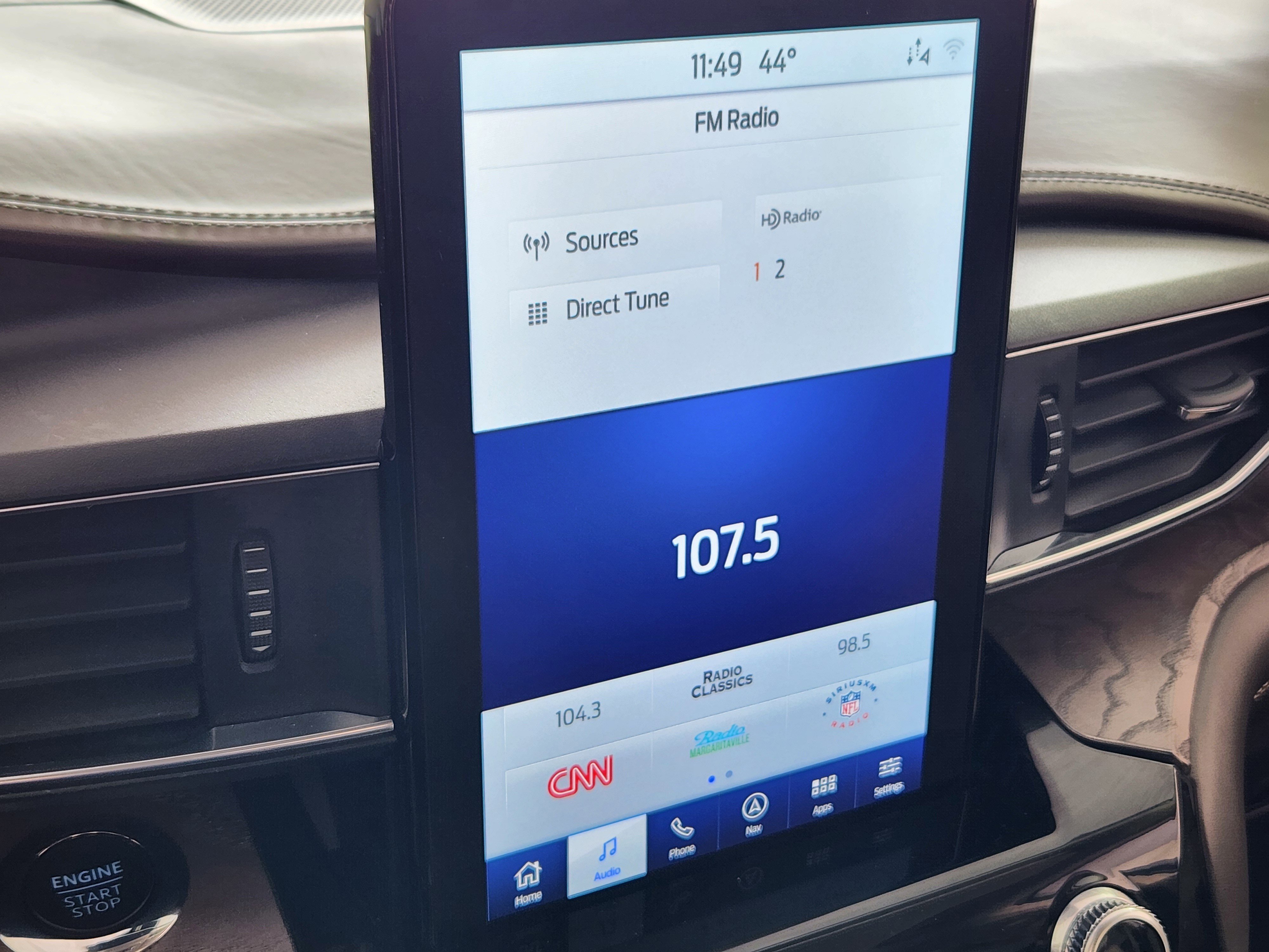 Certified 2022 Ford Explorer Platinum w/ Equipment Group 601A image 21