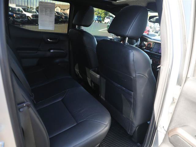 Used 2023 Toyota Tacoma Limited AWD/4WD image 28