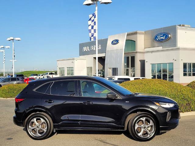 Certified 2023 Ford Escape ST-Line image 6