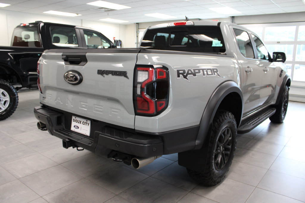 Certified 2024 Ford Ranger Raptor AWD/4WD image 5
