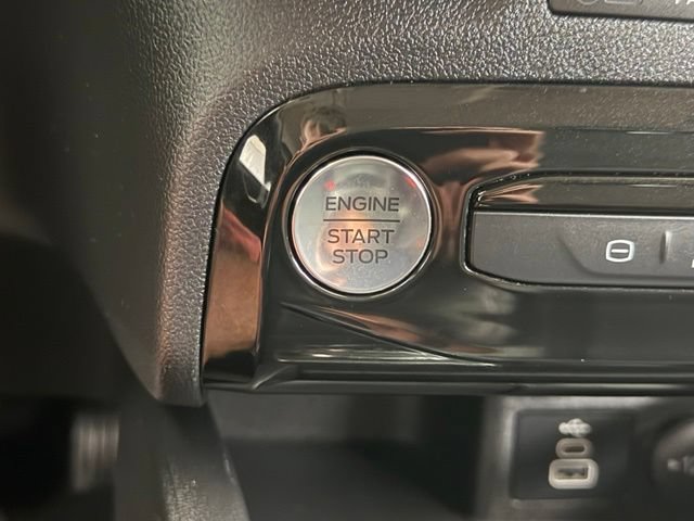 Certified 2024 Ford Escape SE FWD image 30