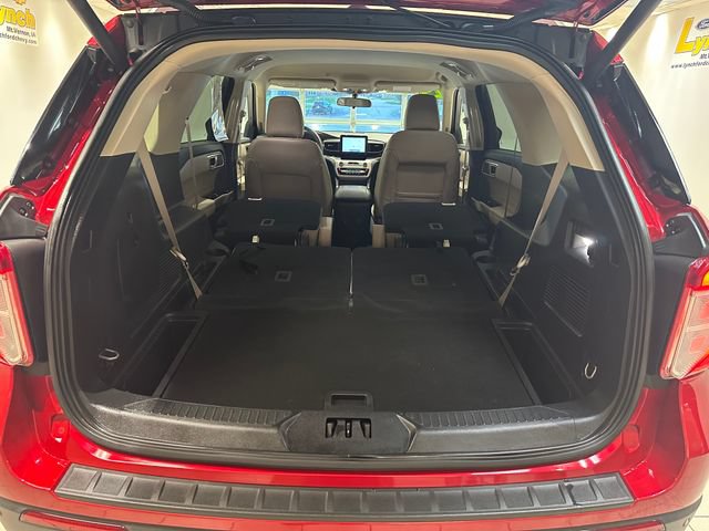 Certified 2023 Ford Explorer XLT w/ Equipment Group 202A AWD/4WD image 24