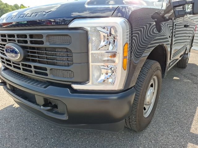 Certified 2025 Ford F250 XL RWD image 9