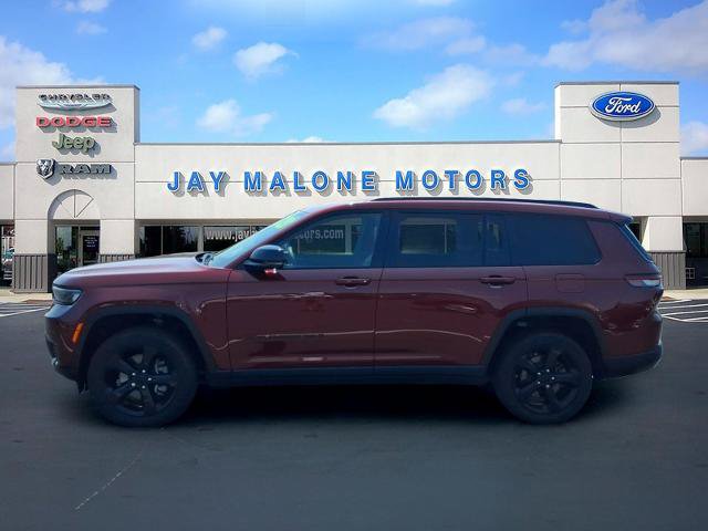 Used 2023 Jeep Grand Cherokee L Laredo AWD/4WD image 5