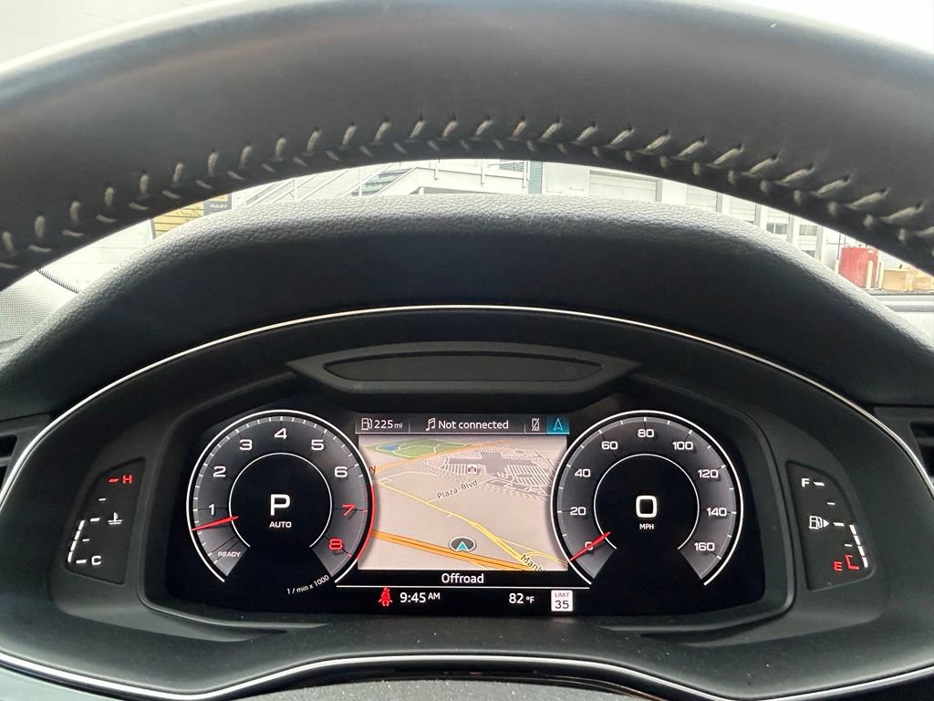 Used 2020 Audi Q8 Premium Plus AWD/4WD image 18