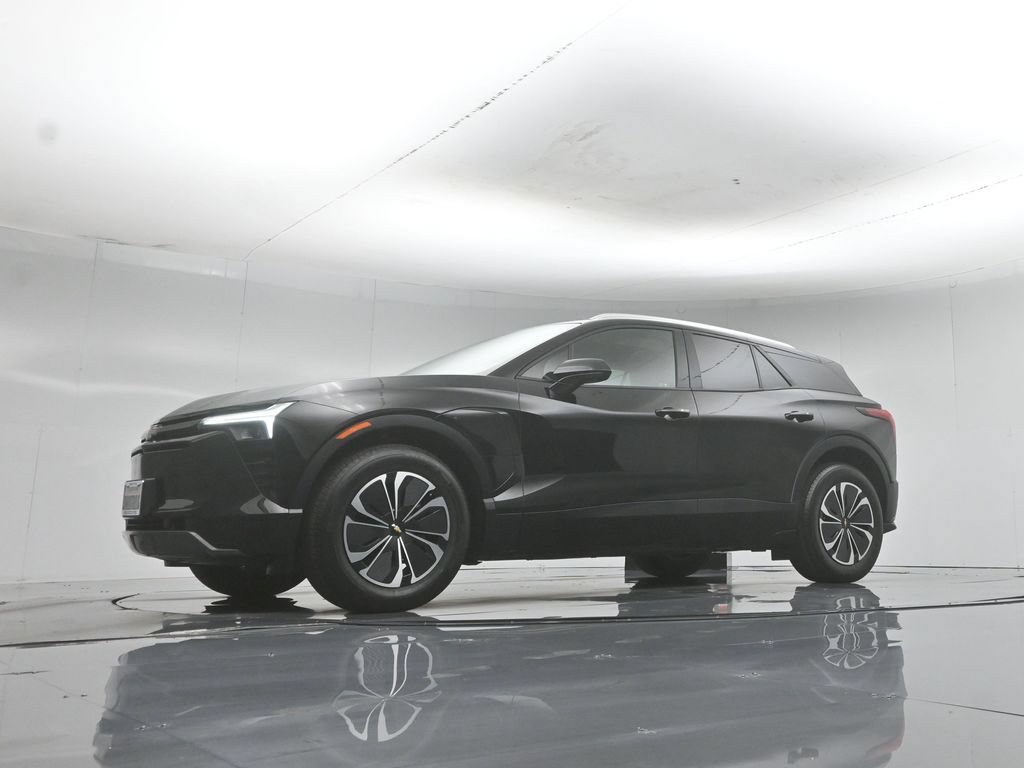 Used 2024 Chevrolet Blazer EV LT AWD/4WD image 51