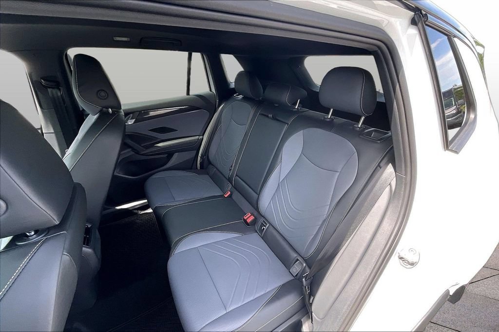 Used 2026 Volkswagen Tiguan SE R-Line AWD/4WD image 26