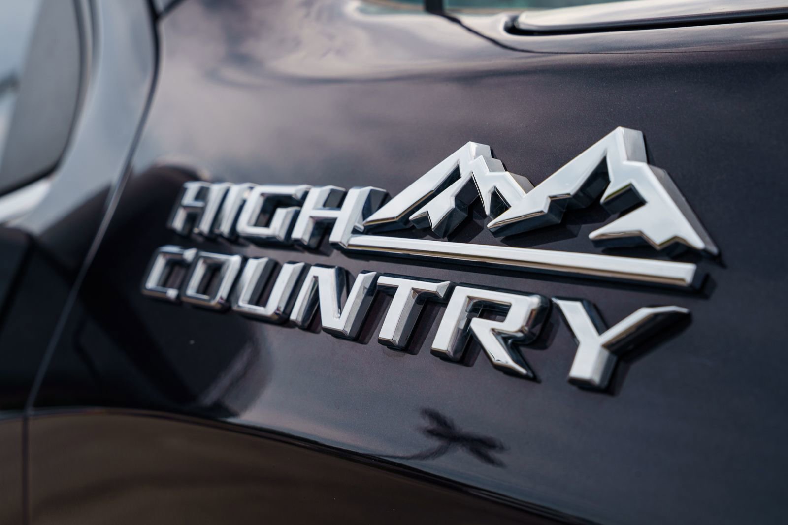 Used 2024 Chevrolet Silverado 1500 High Country w/ Technology Package AWD/4WD image 14