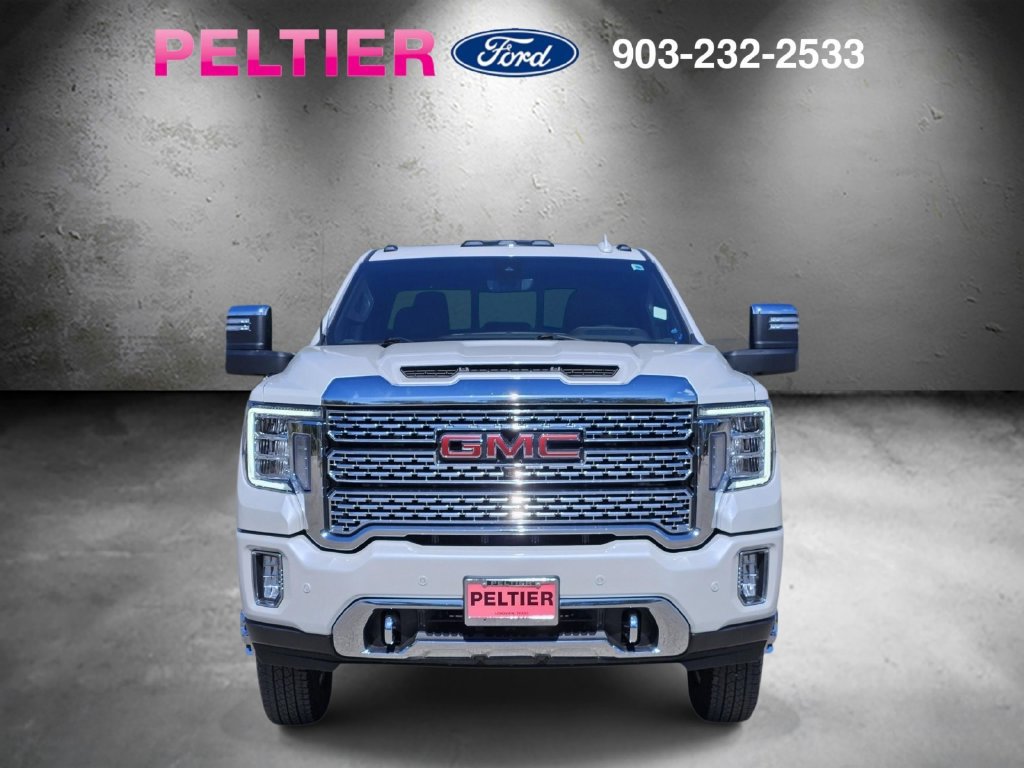 Used 2022 GMC Sierra 3500 Denali w/ Denali Ultimate Package AWD/4WD image 2