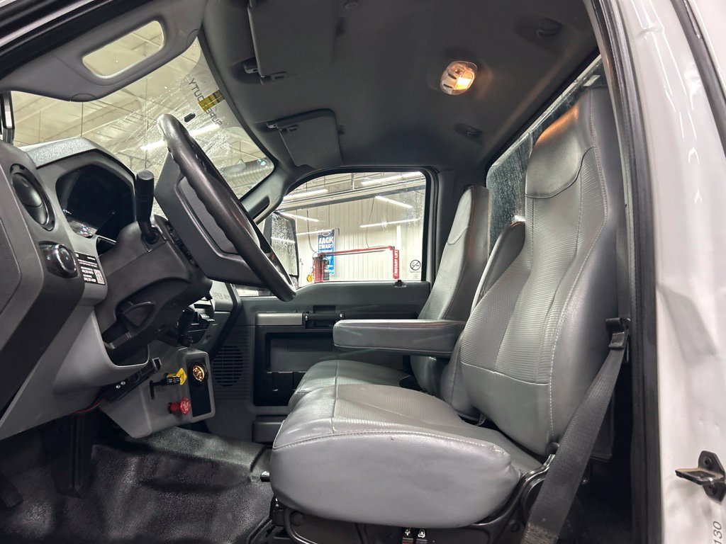 Certified 2022 Ford F750 2WD Regular Cab Super Duty image 7