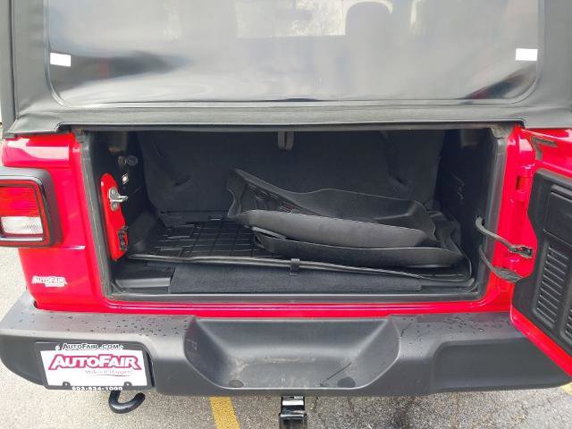 Used 2018 Jeep Wrangler Sport AWD/4WD image 15