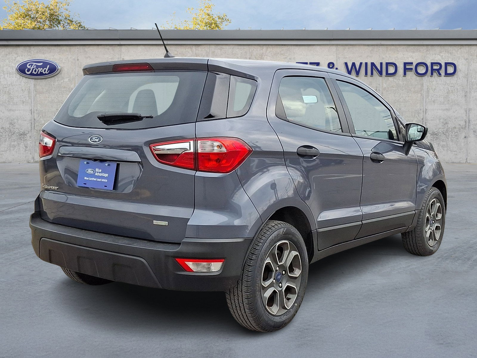 Certified 2018 Ford EcoSport S image 4