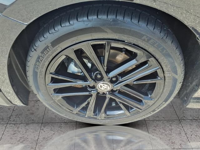 Used 2025 Toyota Camry SE FWD image 6