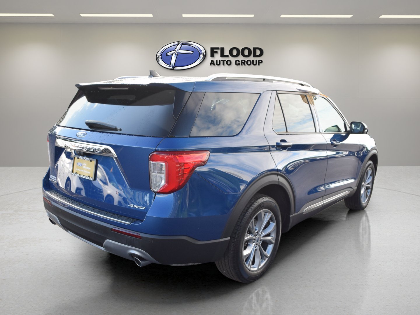 Certified 2023 Ford Explorer Limited w/ Limited Technology Package AWD/4WD image 4