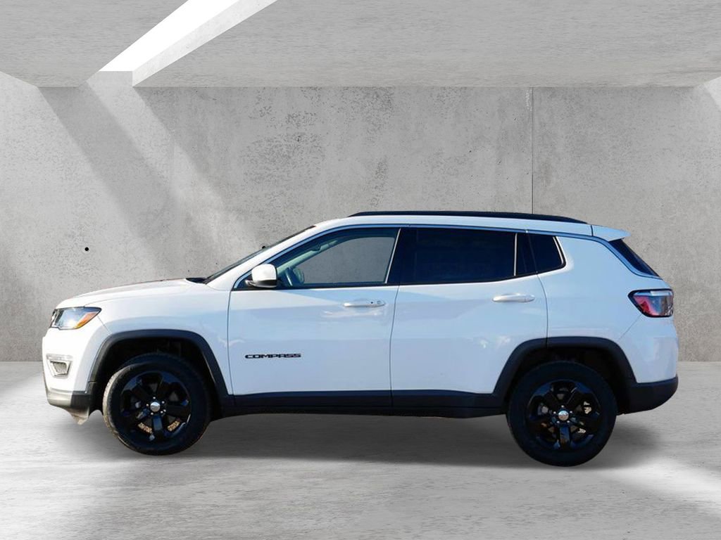 Used 2018 Jeep Compass Latitude w/ Popular Equipment Group AWD/4WD image 5