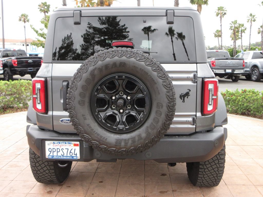Certified 2024 Ford Bronco Wildtrak AWD/4WD image 3