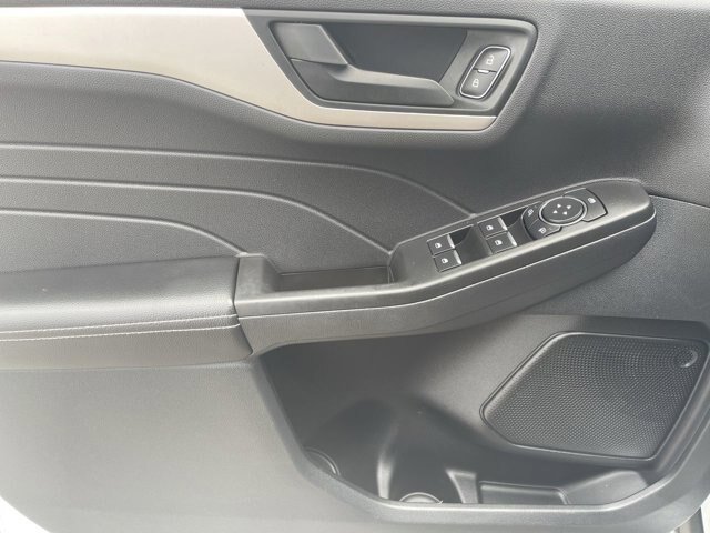 Certified 2022 Ford Escape S AWD/4WD image 4