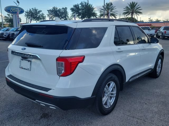 Certified 2023 Ford Explorer XLT w/ Equipment Group 202A RWD image 7