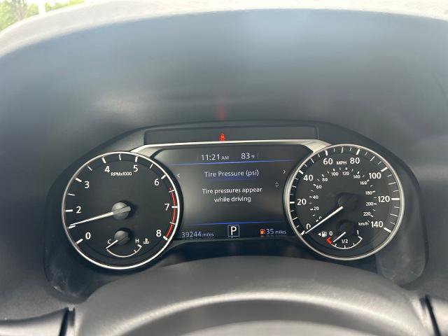 Used 2024 Nissan Altima 2.5 SV FWD image 6