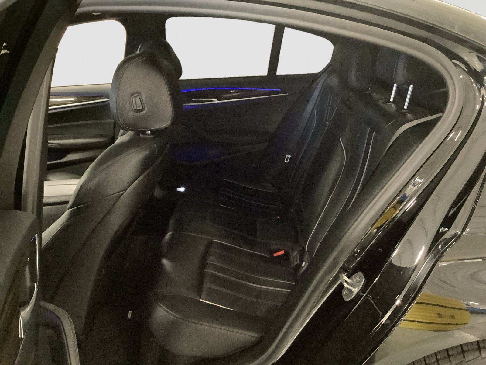 Used 2019 BMW 530i RWD image 19