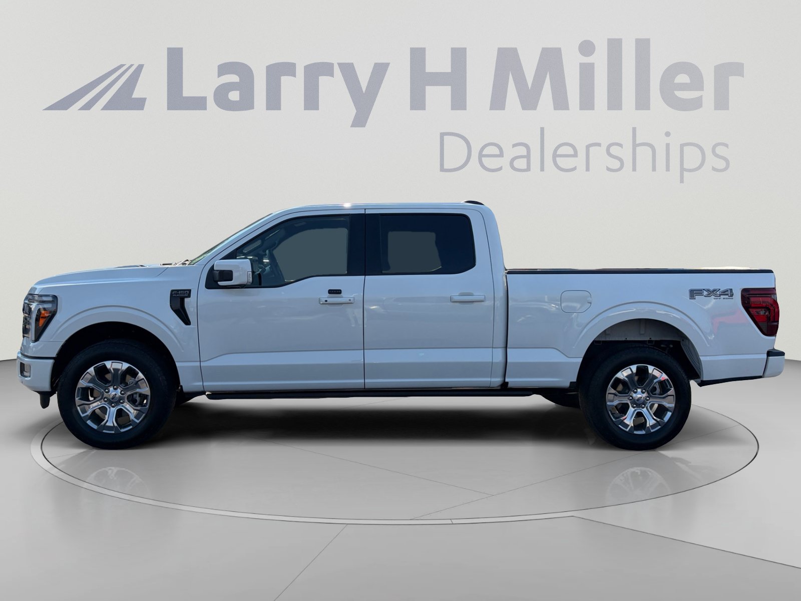 Certified 2025 Ford F150 Platinum w/ FX4 Off-Road Package AWD/4WD image 2