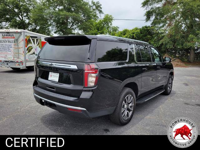 Used 2022 Chevrolet Suburban LT w/ Luxury Package RWD image 6