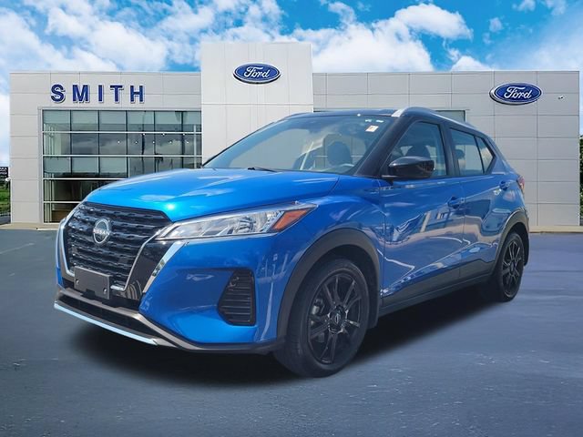 Used 2022 Nissan Kicks SV